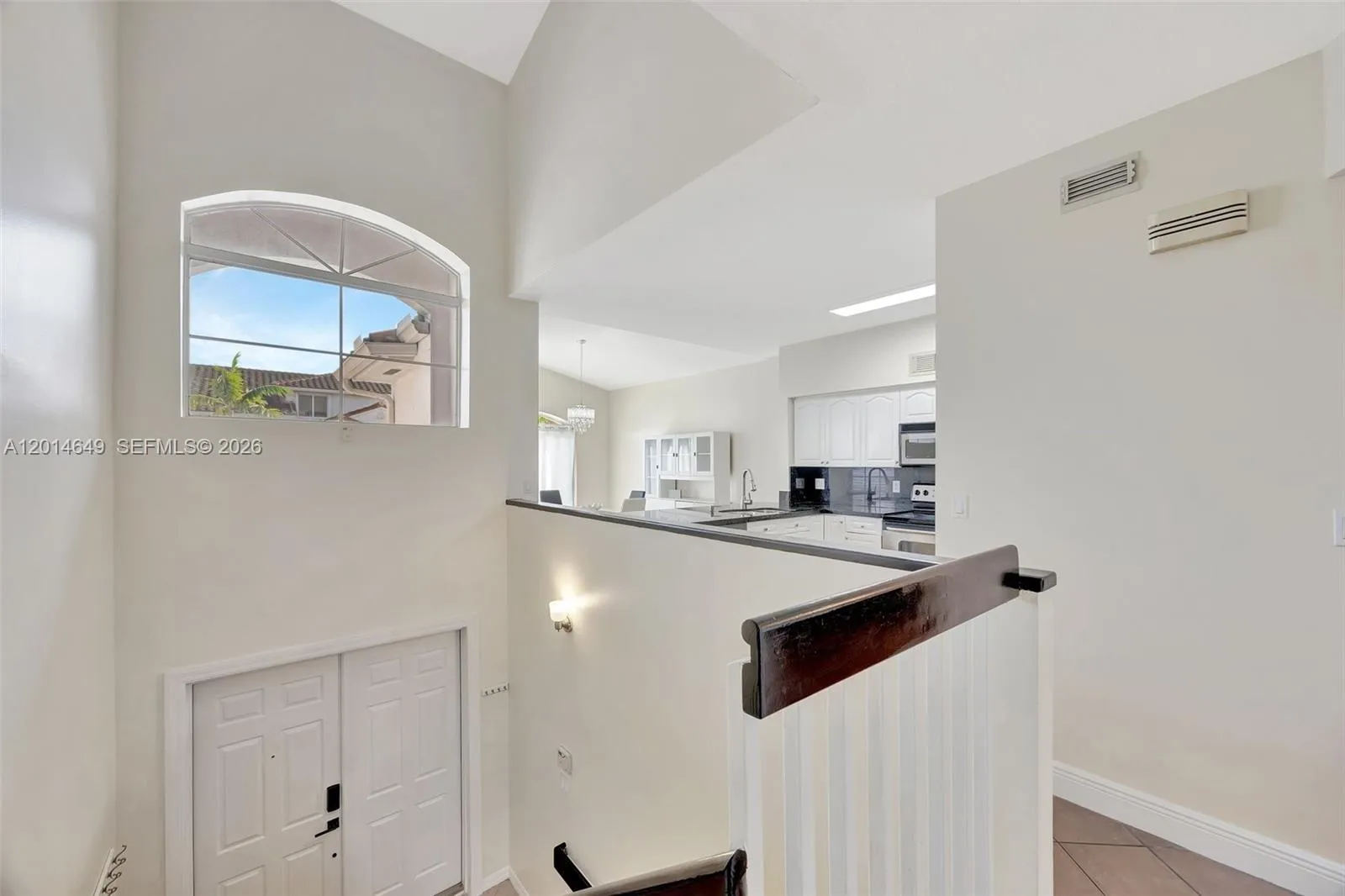 Foto de propiedad en 10110 SW 154th Cir Court 105-1, Miami, FL 33196 Miami con MLS# 