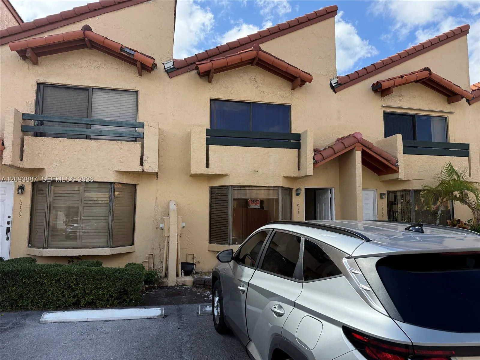 En Renta 10120 SW 77th Court 10120, Miami, FL 33156, Miami, FL 33156