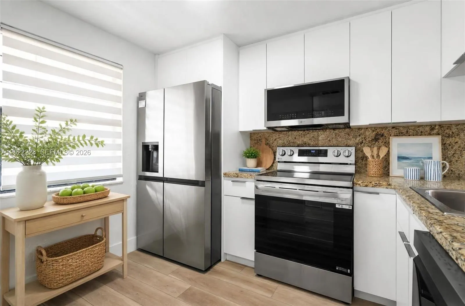 Foto de propiedad en 10130 Sunrise Lakes Boulevard 210, Sunrise, FL 33322 Sunrise con MLS# 