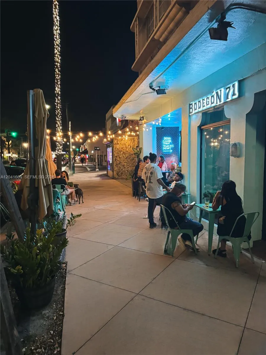 Foto de propiedad en 1014 71st Street, Miami Beach, FL 33141 Miami Beach con MLS# 