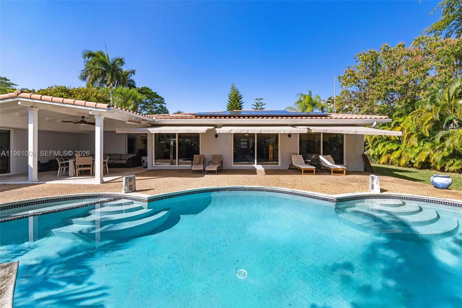 Vendido 1014 Jefferson Street, Hollywood, FL 33019, Hollywood, FL 33019