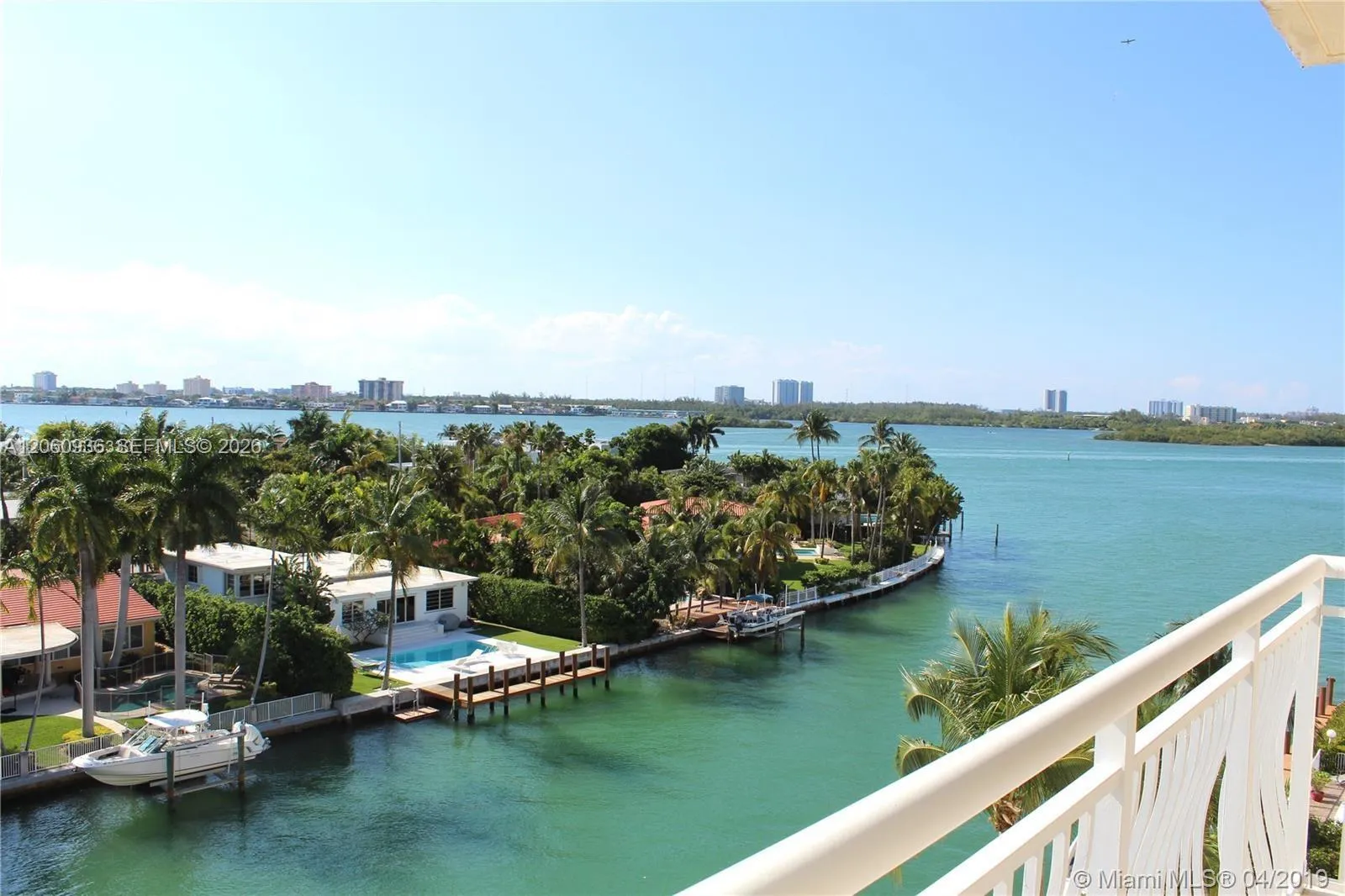 Foto de propiedad en 10140 W Bay Harbor Drive 603C, Bay Harbor Islands, FL 33154 Bay Harbor Islands con MLS# 