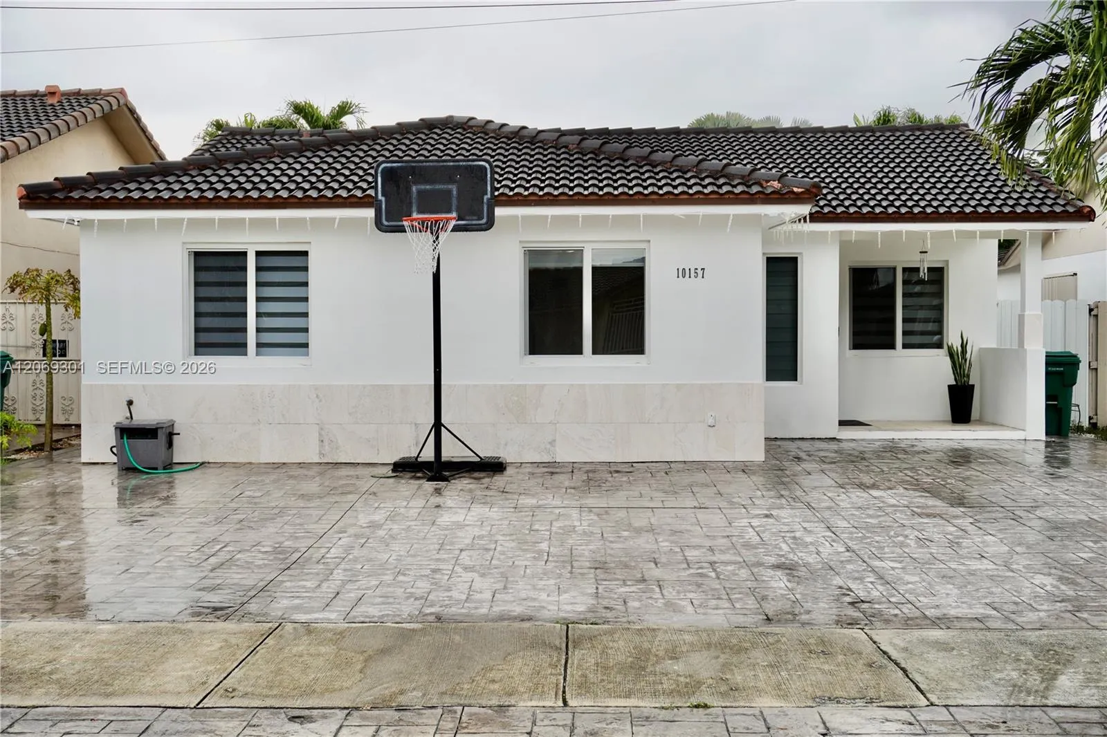 Foto de propiedad en 10157 NW 129th Terrace 0, Hialeah Gardens, FL 33018 Hialeah Gardens con MLS# 