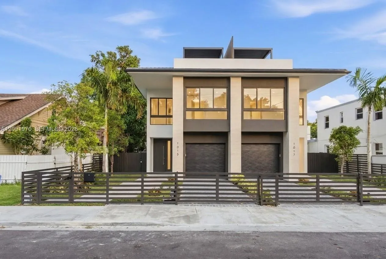 En Venta 1017 SW 13th Court, Miami, FL 33135, Miami, FL 33135