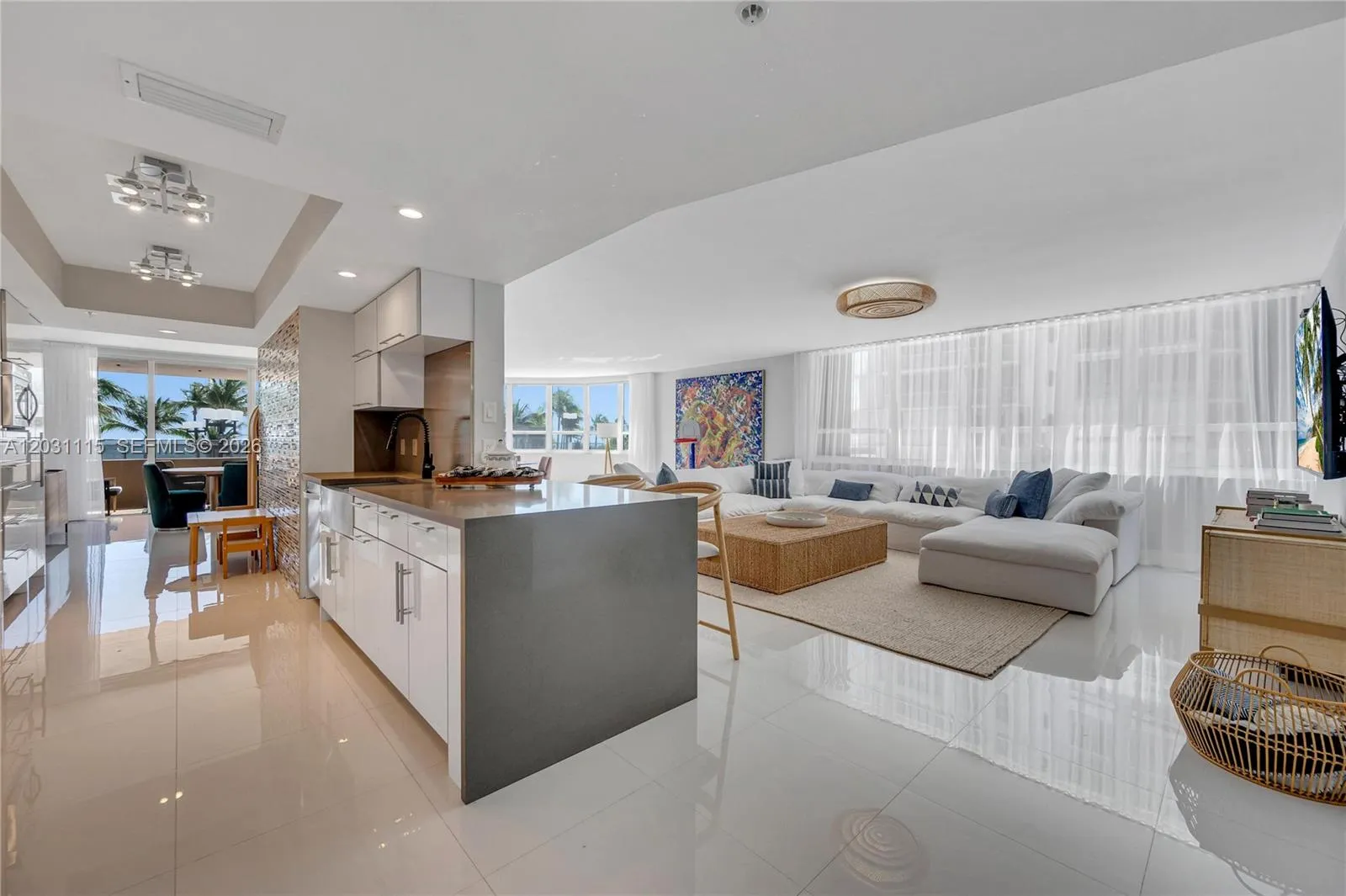 Foto de propiedad en 10175 Collins Avenue 102, Bal Harbour, FL 33154 Bal Harbour con MLS# 