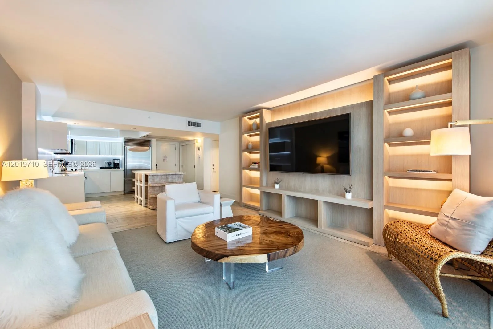 En Renta 102 24th Street 1012, Miami Beach, FL 33139, Miami Beach, FL 33139