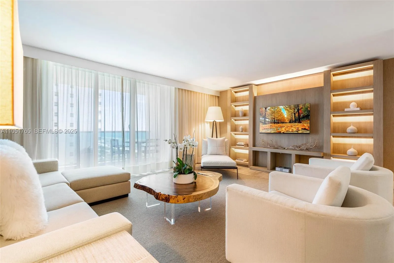 Foto de propiedad en 102 24th Street 1115, Miami Beach, FL 33139 Miami Beach con MLS# 