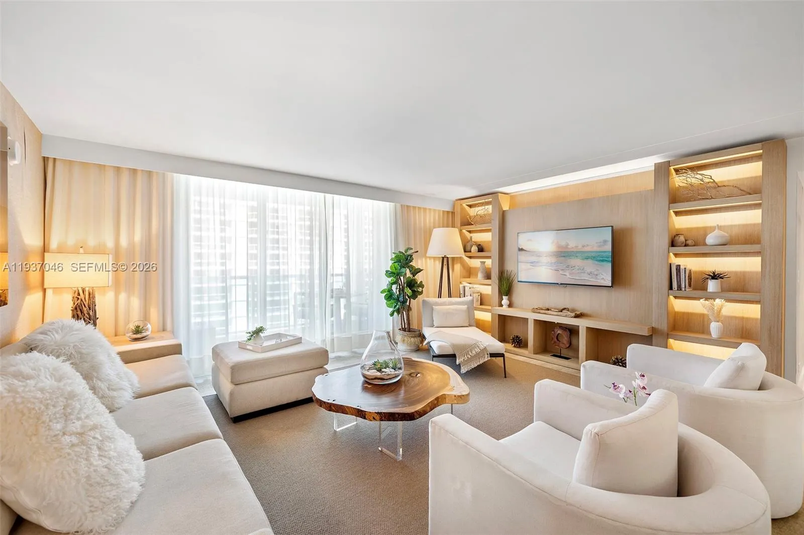Foto de propiedad en 102 24th Street 1207, Miami Beach, FL 33139 Miami Beach con MLS# 