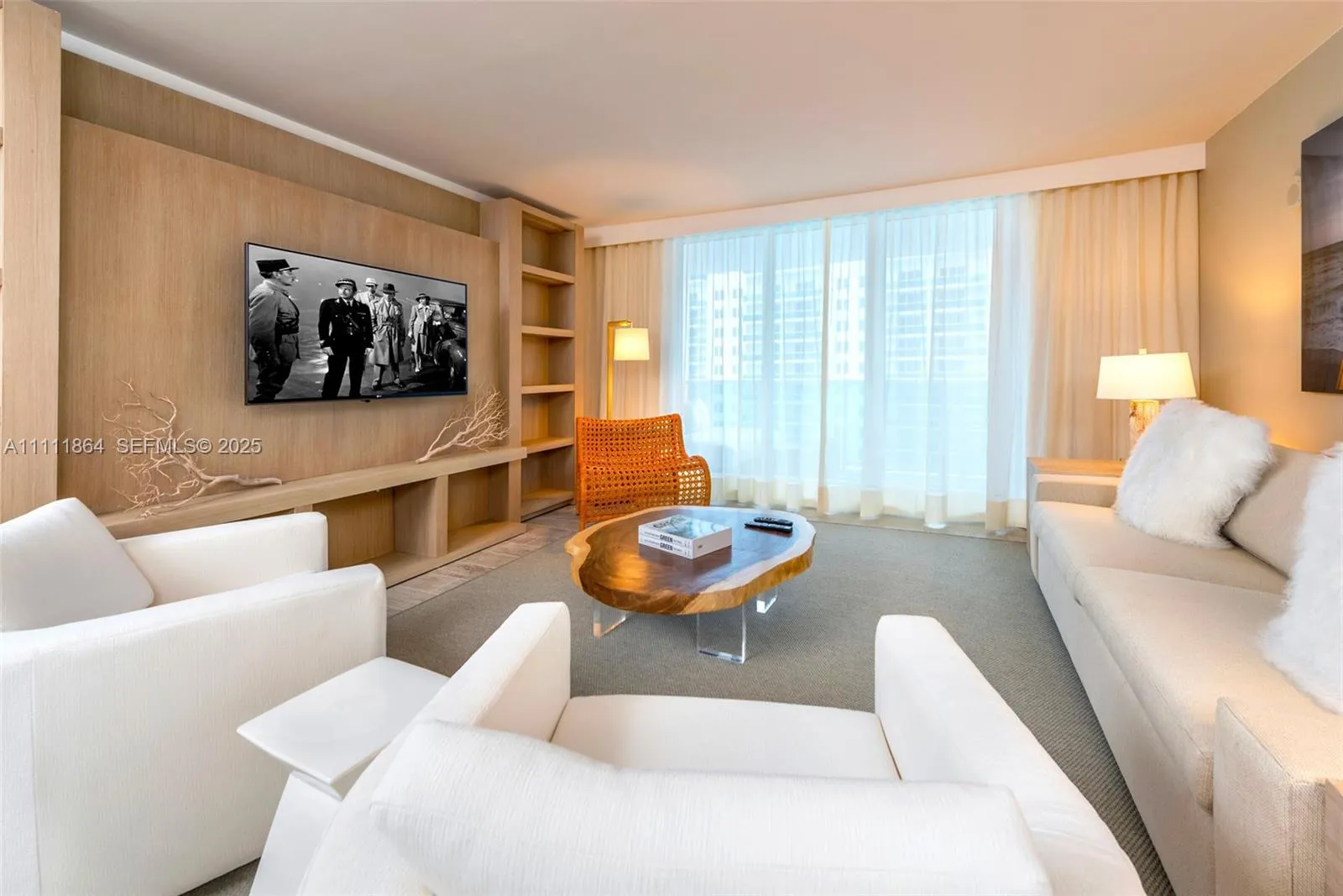 Foto de propiedad en 102 24th Street 906, Miami Beach, FL 33139 Miami Beach con MLS# 