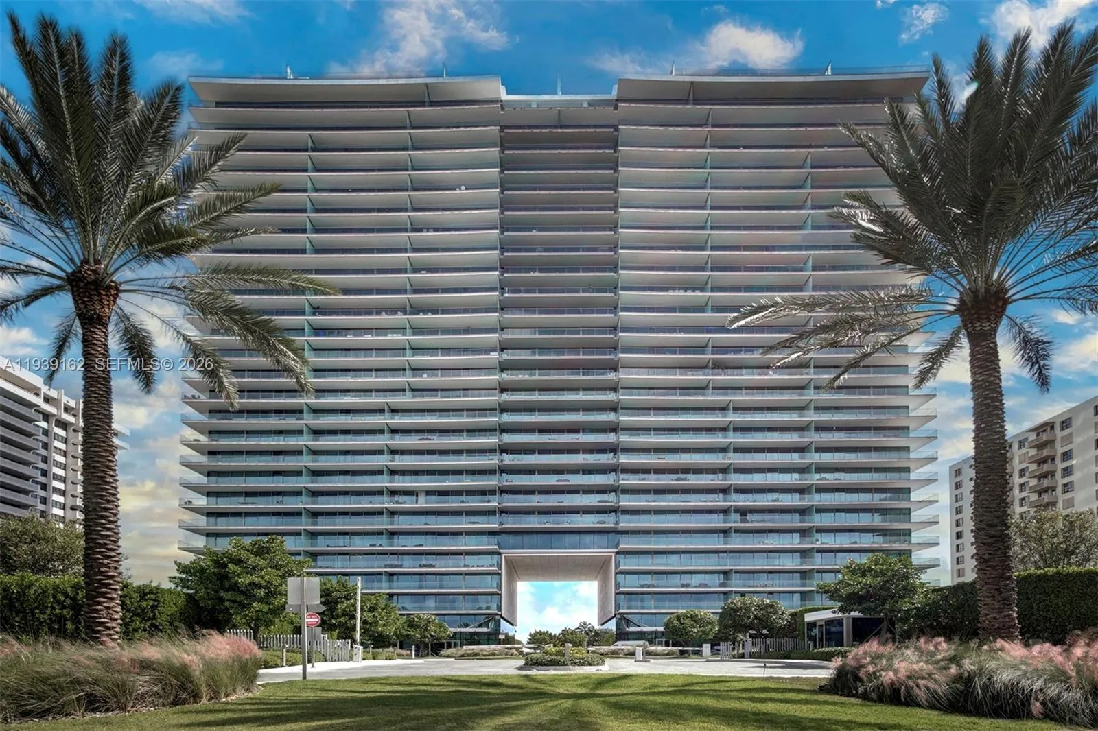 Foto de propiedad en 10201 Collins Avenue 804, Bal Harbour, FL 33154 Bal Harbour con MLS# 