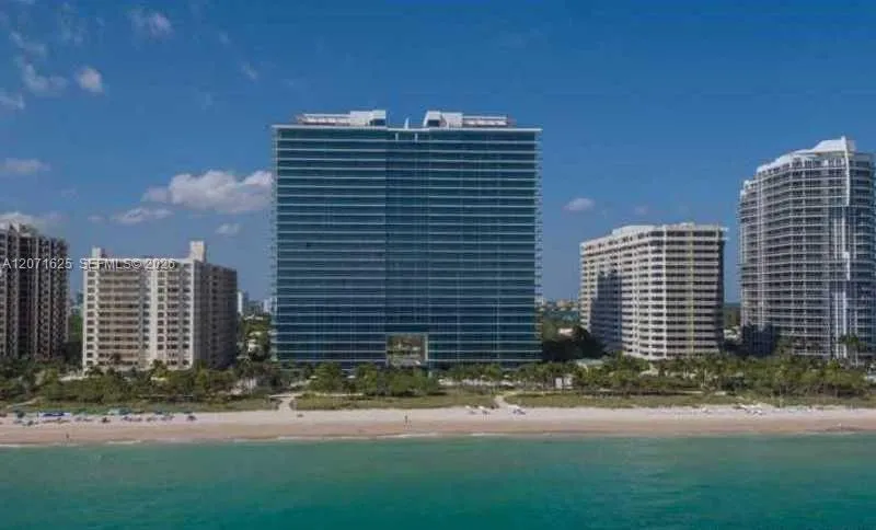 Foto de propiedad en 10201 Collins Avenue 805, Bal Harbour, FL 33154 Bal Harbour con MLS# 