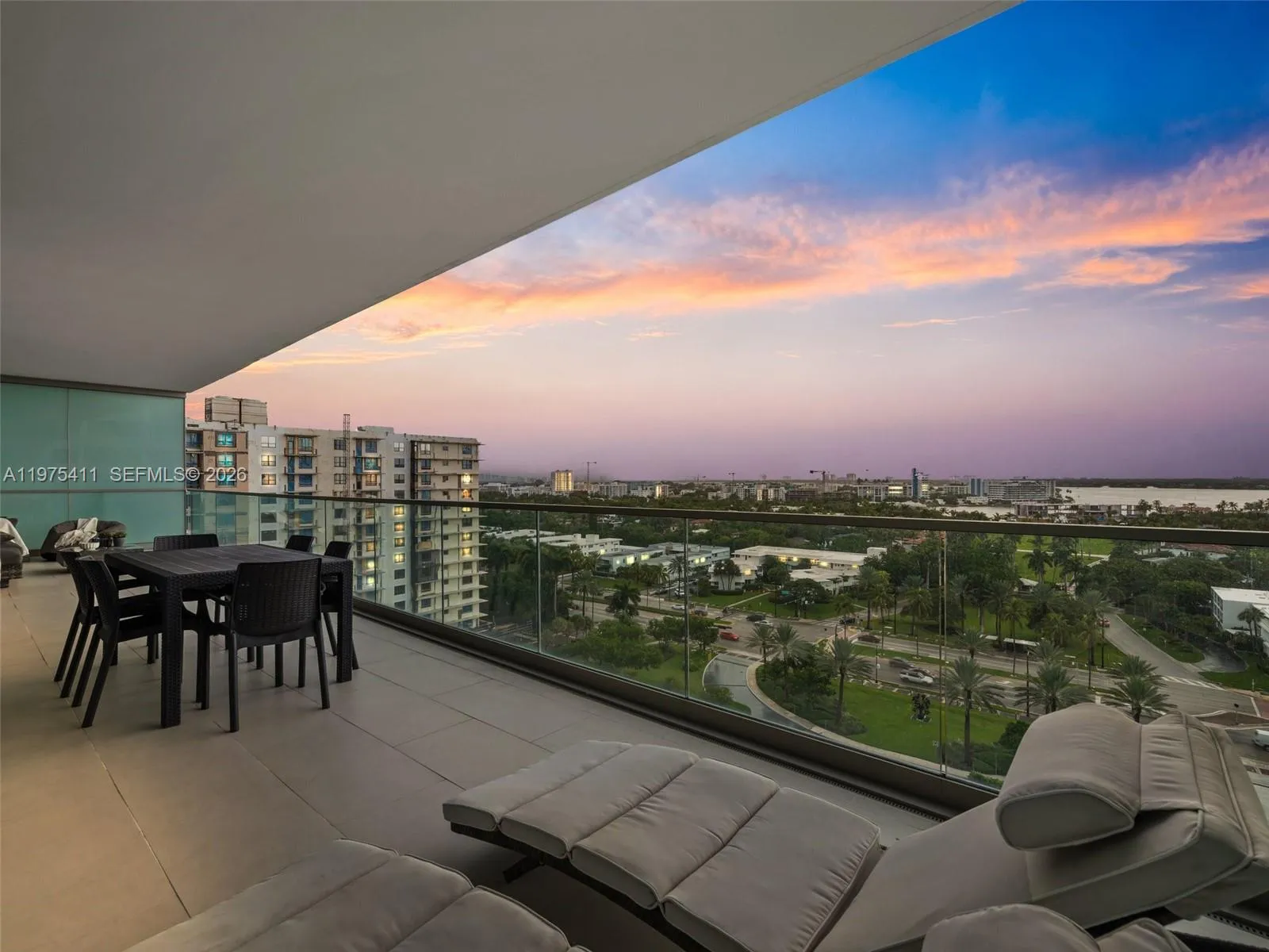 Foto de propiedad en 10203 Collins Avenue 1105, Bal Harbour, FL 33154 Bal Harbour con MLS# 