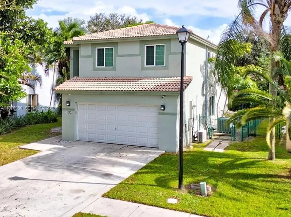 Foto de propiedad en 10207 SW 20th Court, Miramar, FL 33025 Miramar con MLS# 