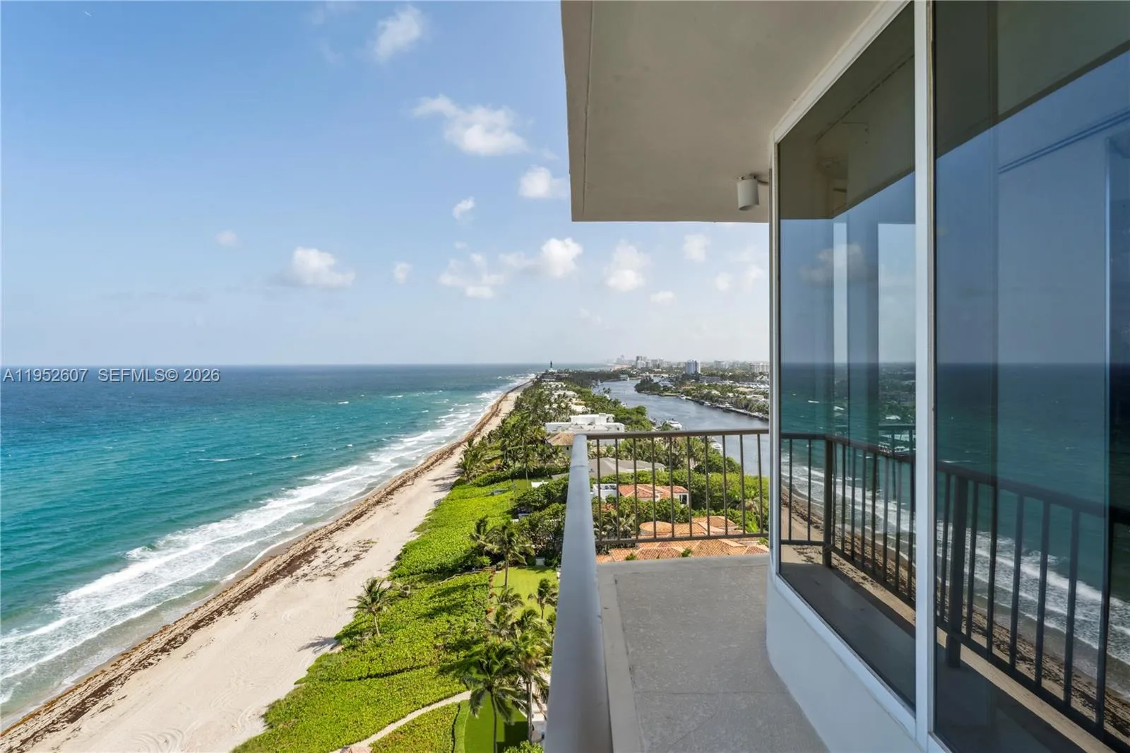 Foto de propiedad en 1021 Hillsboro Mile RG, Hillsboro Beach, FL 33062 Hillsboro Beach con MLS# 