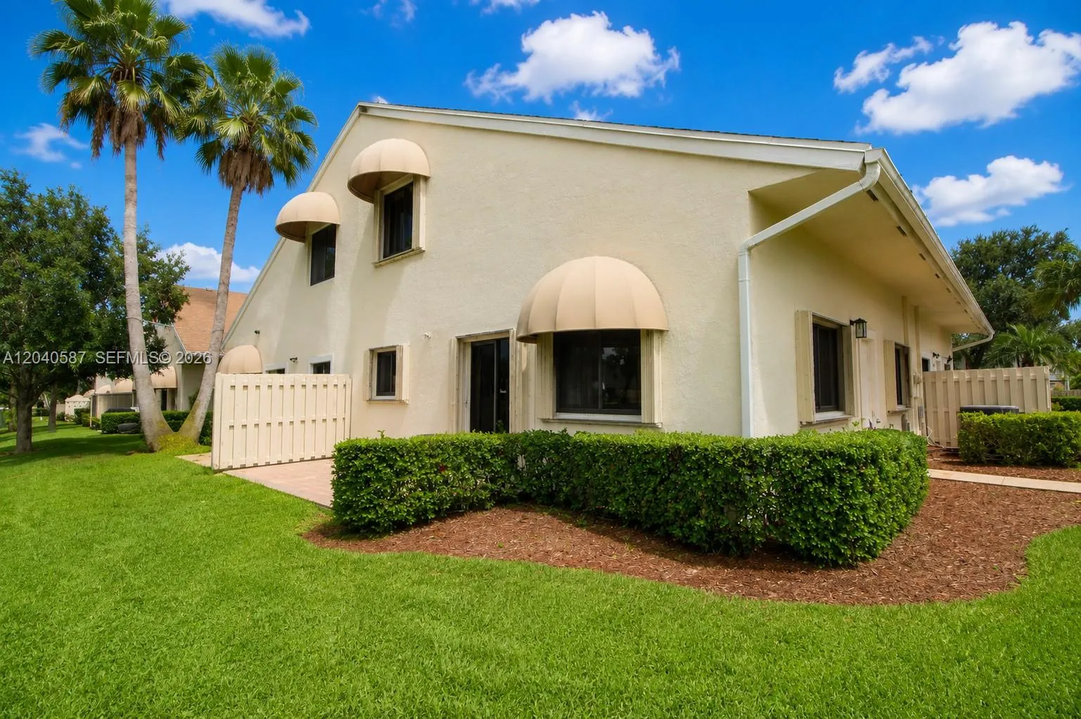 Vendido 10213 NW 33rd Street, Sunrise, FL 33351, Sunrise, FL 33351