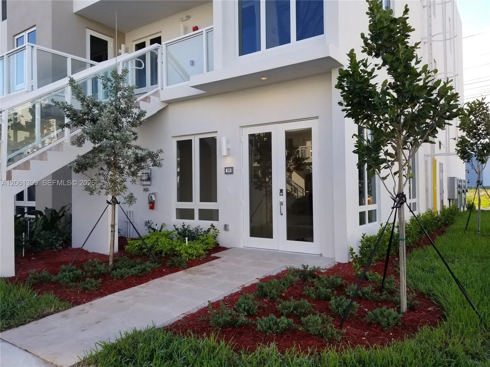 Foto de propiedad en 10220 NW 63rd Terrace 111, Doral, FL 33178 Doral con MLS# 