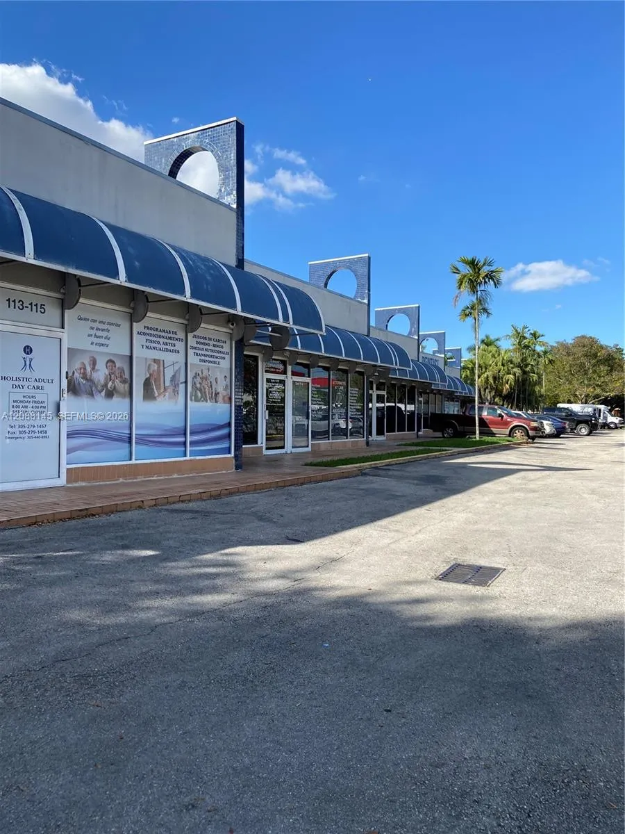 En Renta 10240 SW 56th Street 106, Miami, FL 33165, Miami, FL 33165