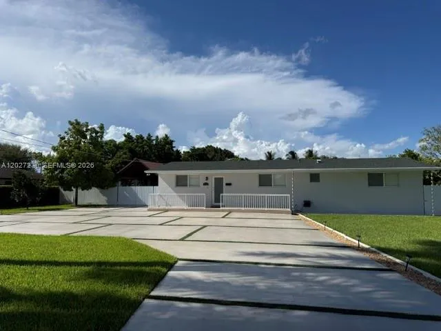 En Renta 10245 SW 68th Street 10245, Miami, FL 33173, Miami, FL 33173