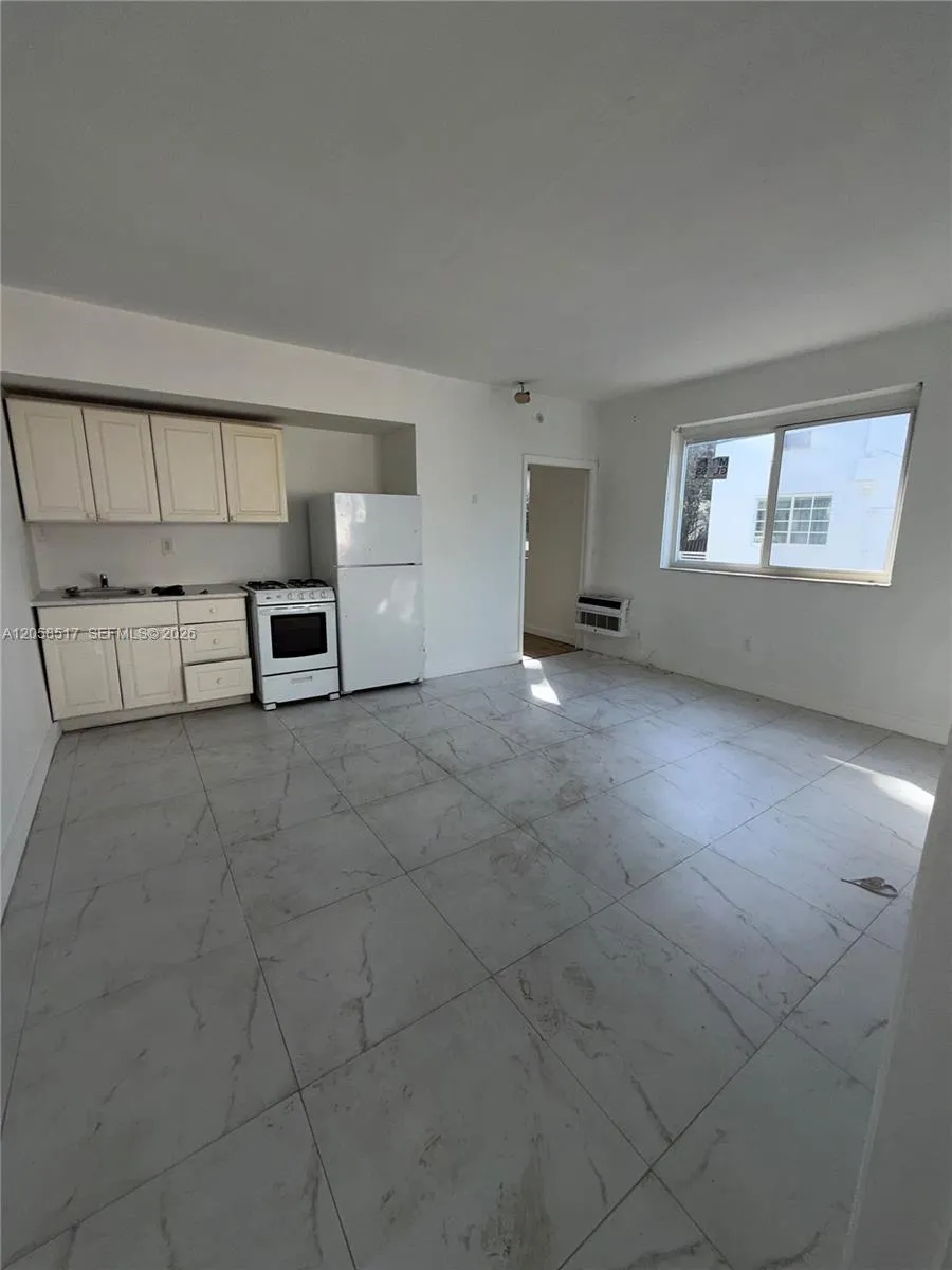 Foto de propiedad en 1026 Euclid Avenue 10, Miami Beach, FL 33139 Miami Beach con MLS# 