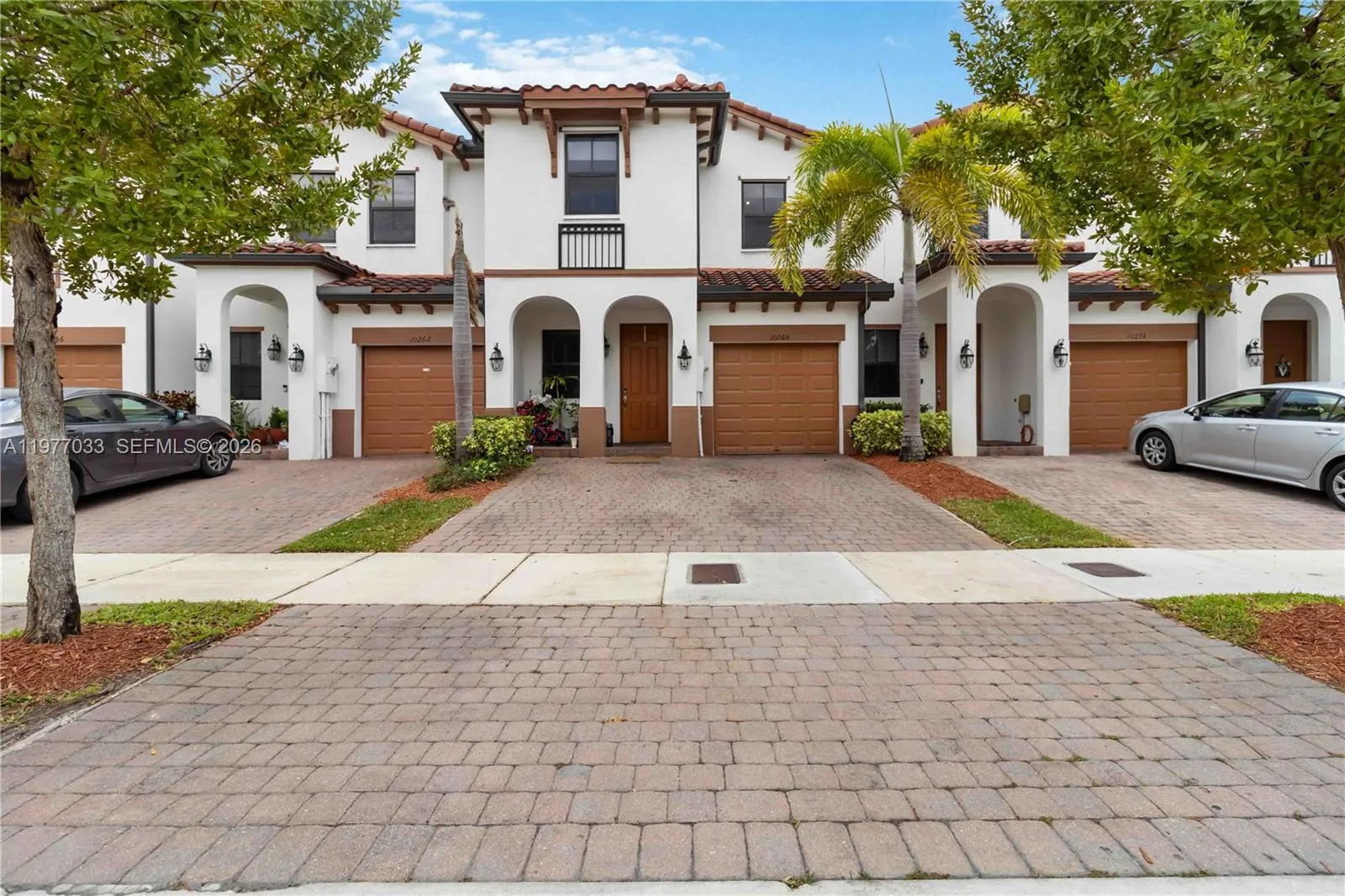 Foto de propiedad en 10268 NW 88th Terrace, Doral, FL 33178 Doral con MLS# 