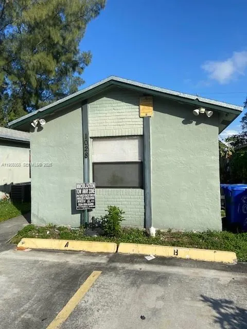 Vendido 1028 NW 6th Avenue, Fort Lauderdale, FL 33311, Fort Lauderdale, FL 33311