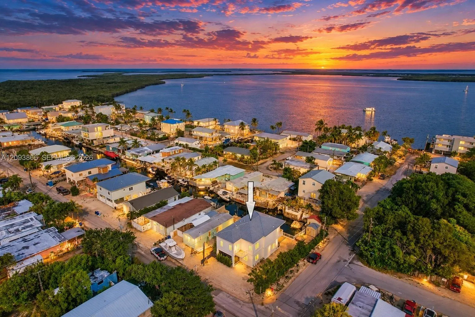 En Venta 103 W Avenue A, Key Largo, FL 33037, Key Largo, FL 33037
