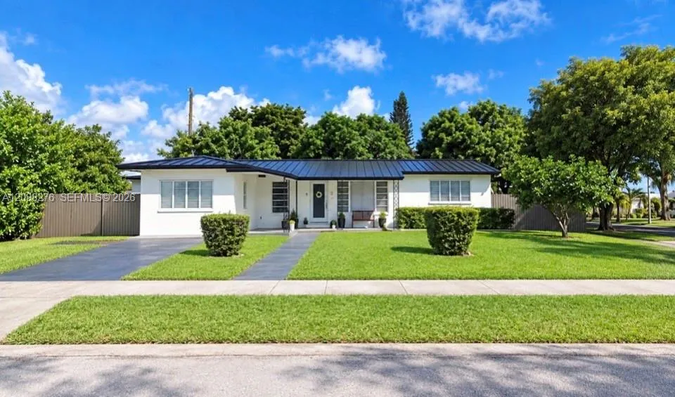 En Renta 10305 SW 149th Terrace single, Miami, FL 33176, Miami, FL 33176