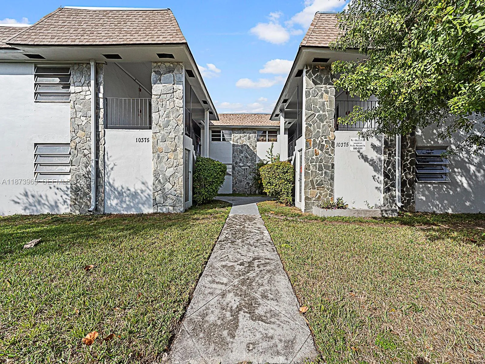 En Renta 10305 SW 40th Street 0, Miami, FL 33165, Miami, FL 33165