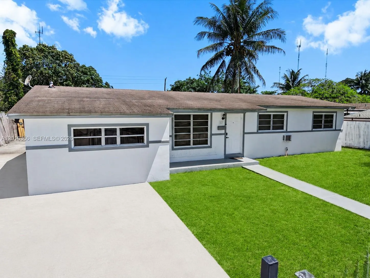 Vendido 1031 NW 202nd Street, Miami Gardens, FL 33169, Miami Gardens, FL 33169