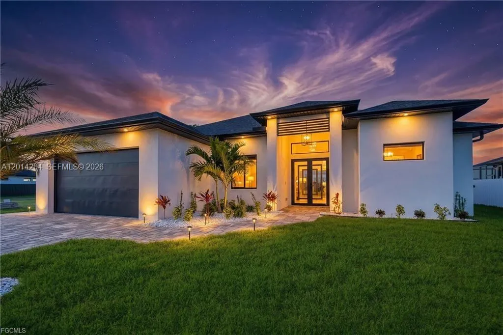 En Venta 1031 SW 1st Terrace, Cape Coral, FL 33991, Cape Coral, FL 33991