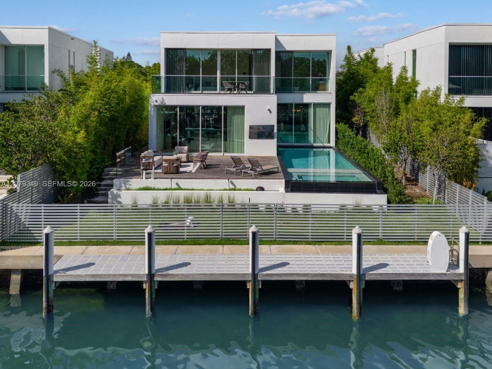 Foto de propiedad en 1031 W 48th Street 6, Miami Beach, FL 33140 Miami Beach con MLS# 