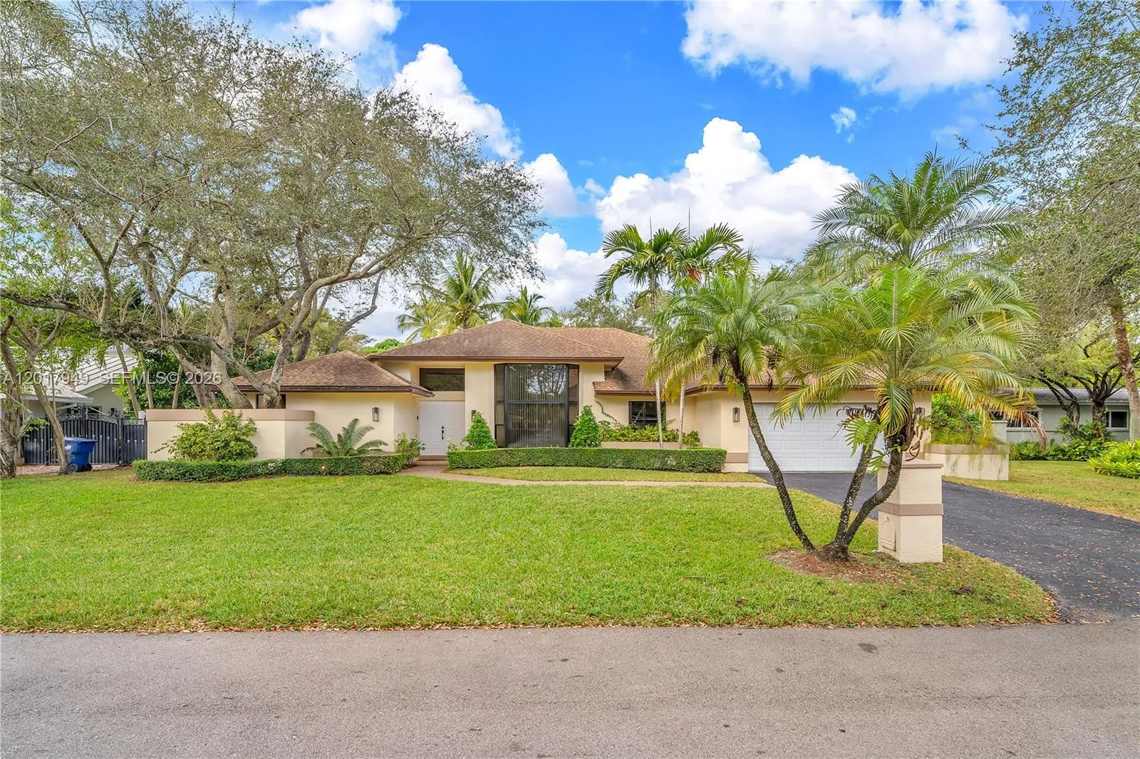 En Renta 10330 SW 58th Court, Pinecrest, FL 33156, Pinecrest, FL 33156