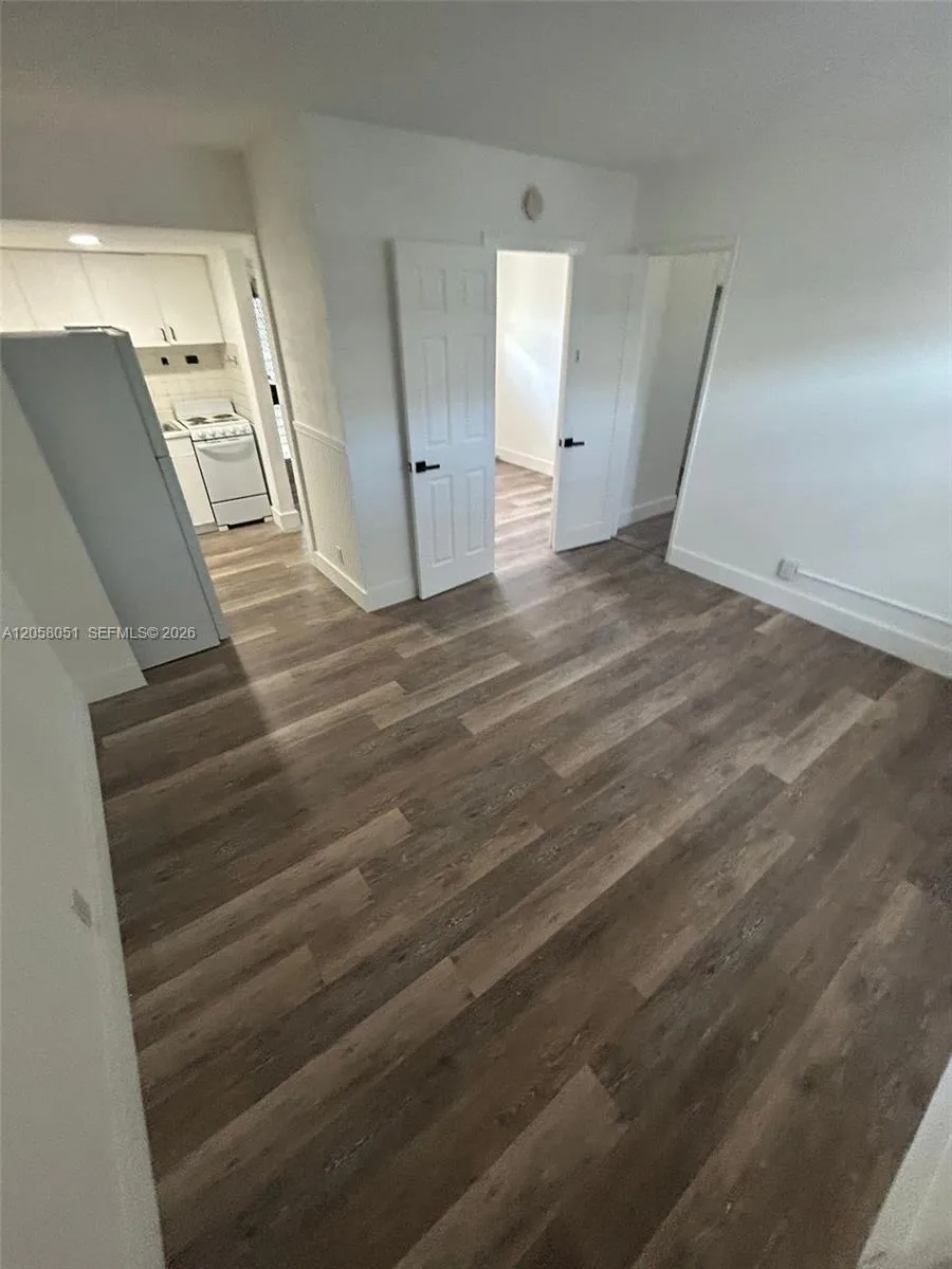 Foto de propiedad en 1035 N Andrews Avenue 1-6, Fort Lauderdale, FL 33311 Fort Lauderdale con MLS# 