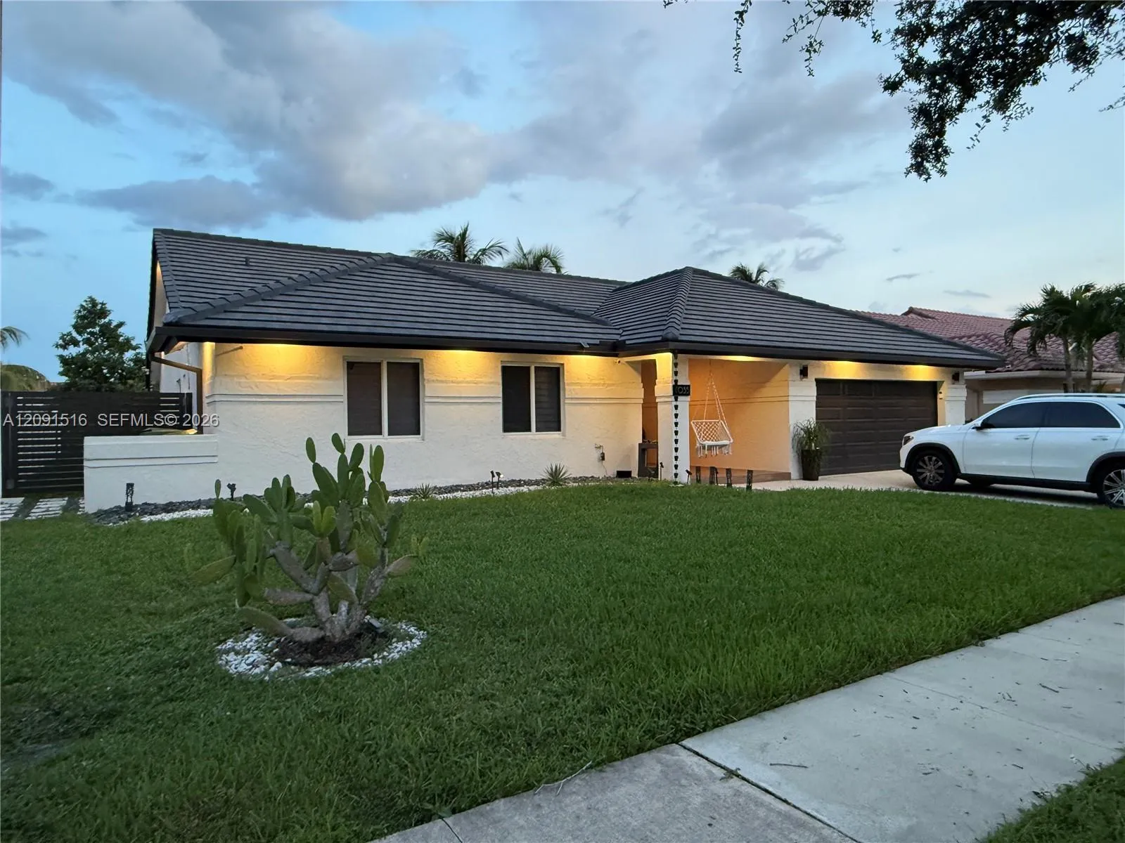 Foto de propiedad en 1035 NW 164th Avenue 0, Pembroke Pines, FL 33028 Pembroke Pines con MLS# 