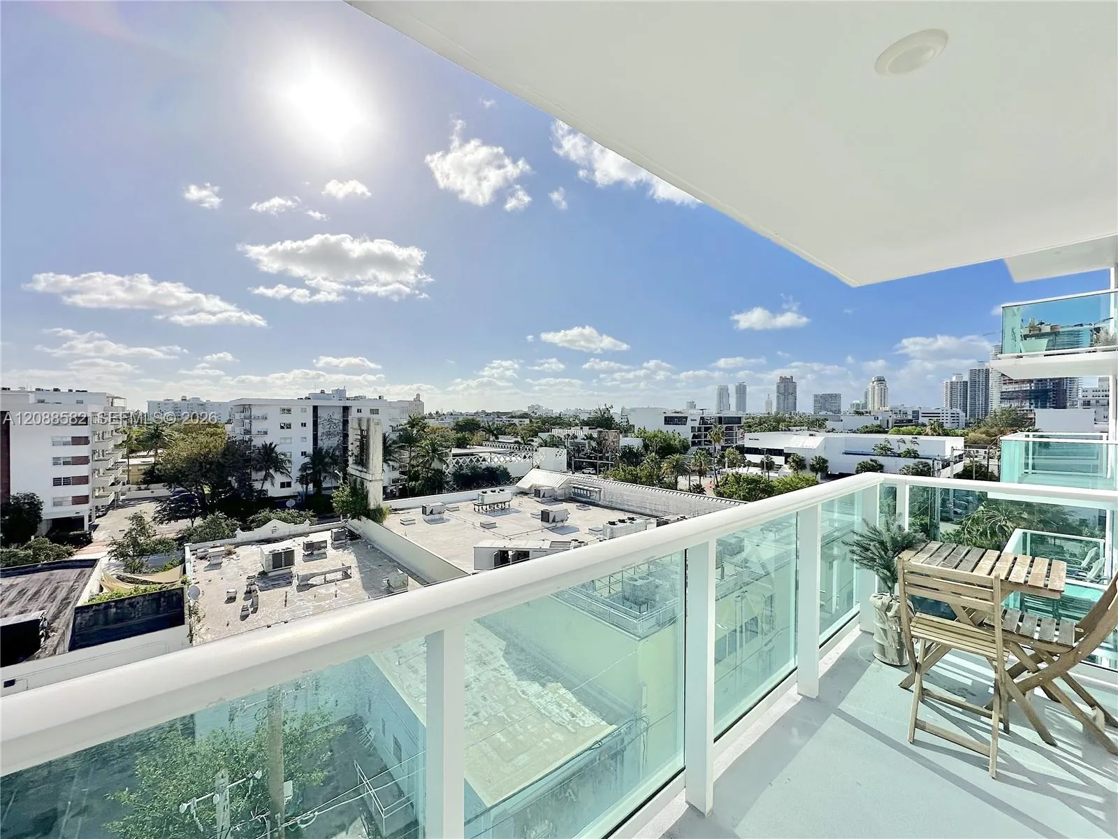 En Venta 1035 West Avenue 704, Miami Beach, FL 33139, Miami Beach, FL 33139