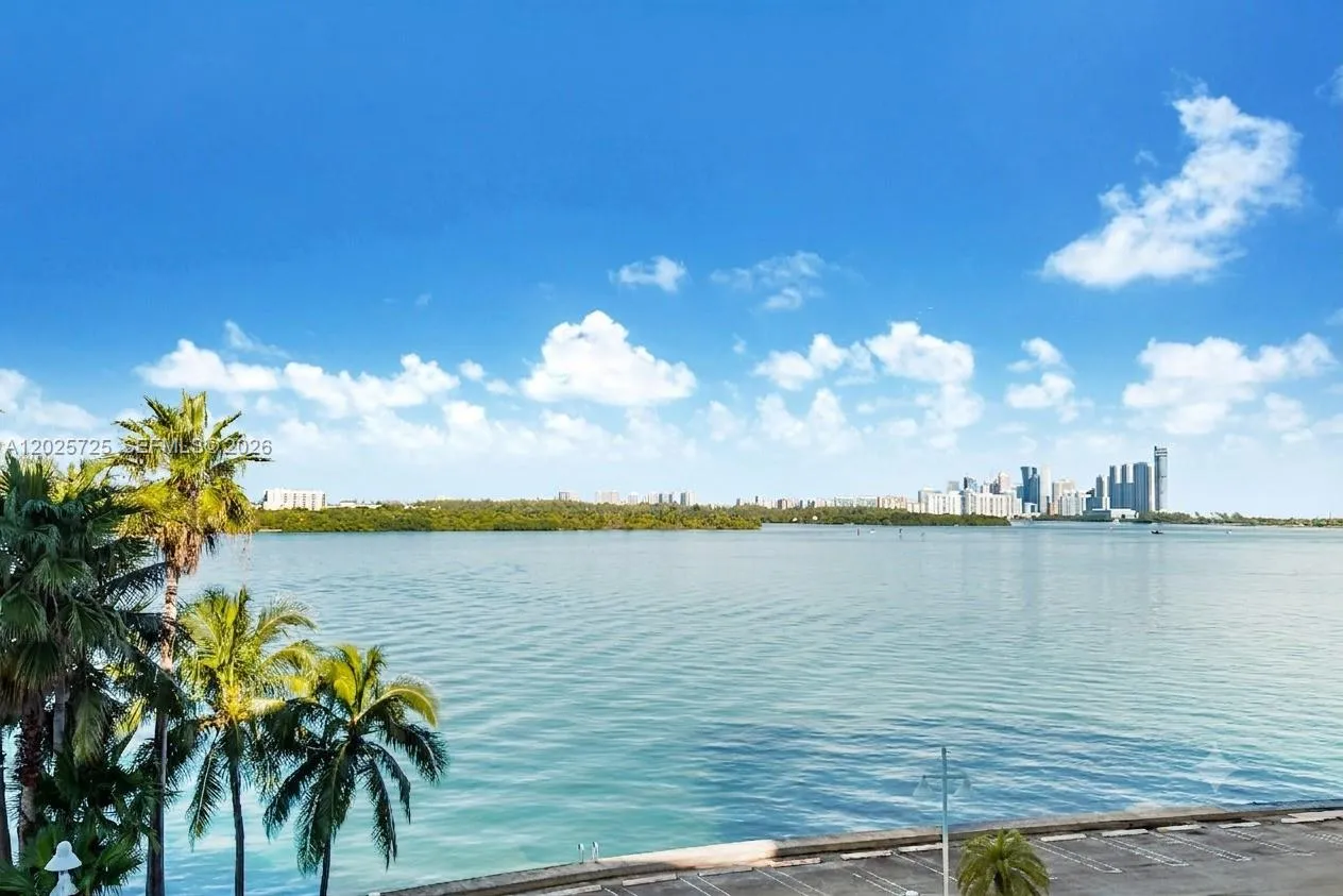 En Renta 10350 W Bay Harbor Drive 4R, Bay Harbor Islands, FL 33154, Bay Harbor Islands, FL 33154