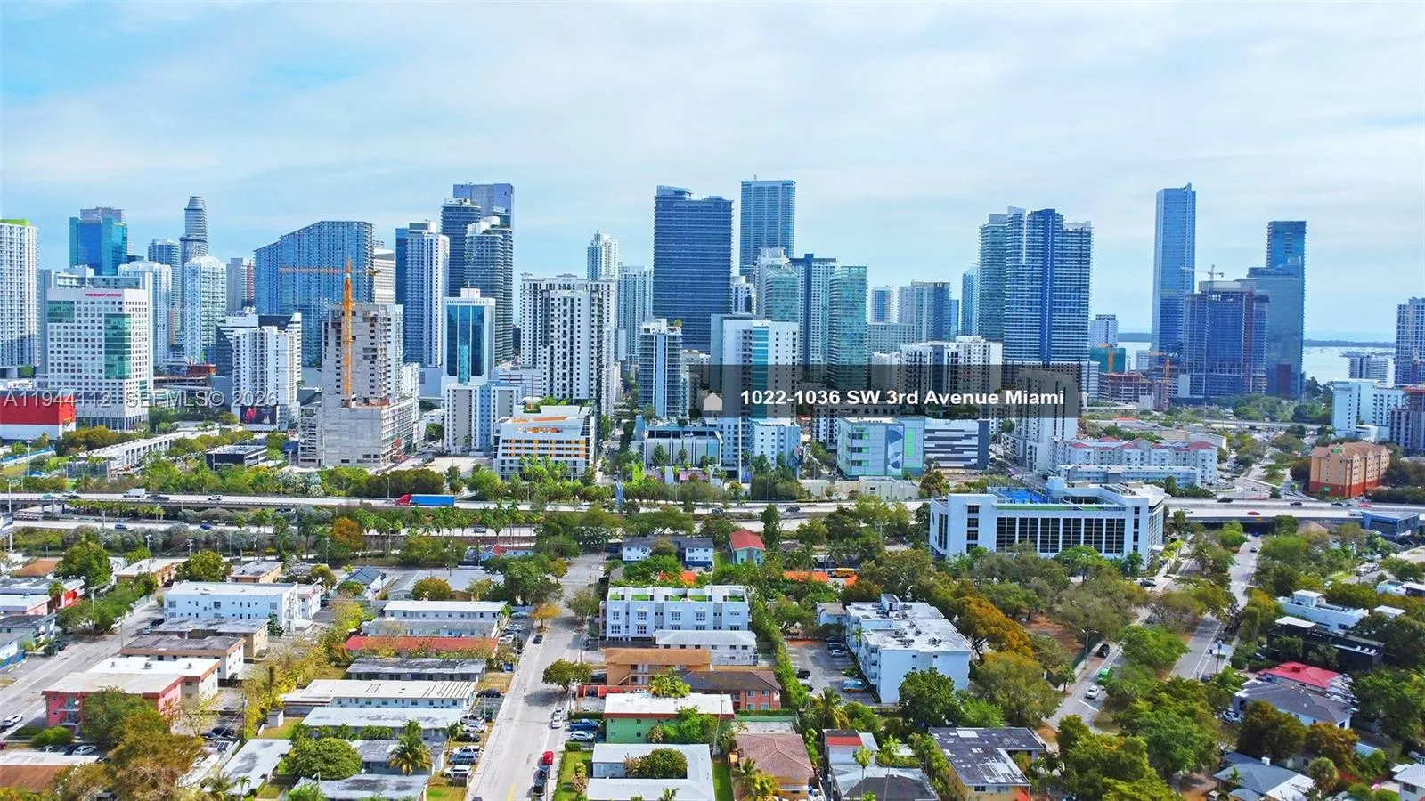 Foto de propiedad en 1036 SW 3rd Avenue, Miami, FL 33130 Miami con MLS# 