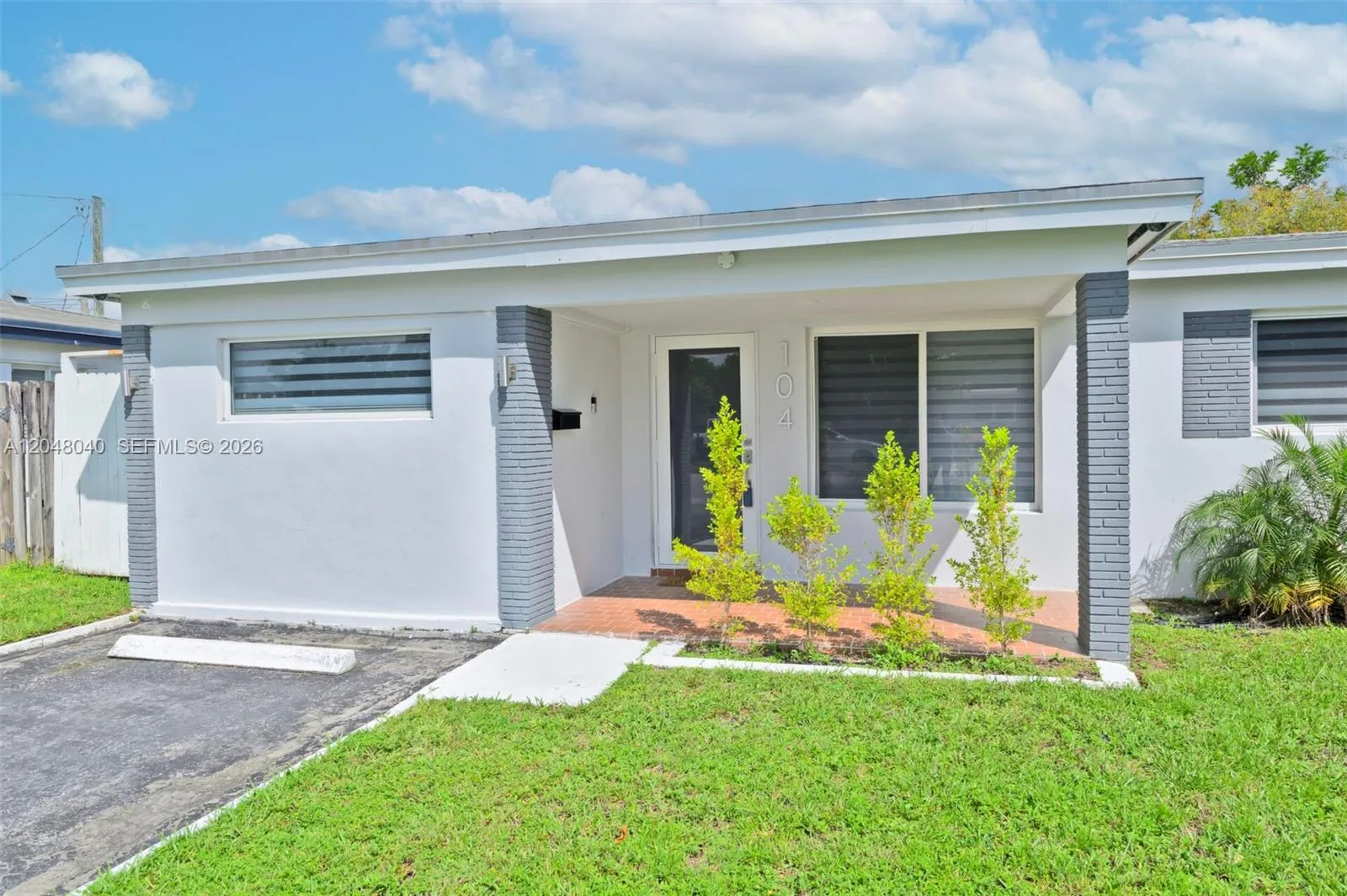 En Venta 104 SW 7th Street, Hallandale Beach, FL 33009, Hallandale Beach, FL 33009