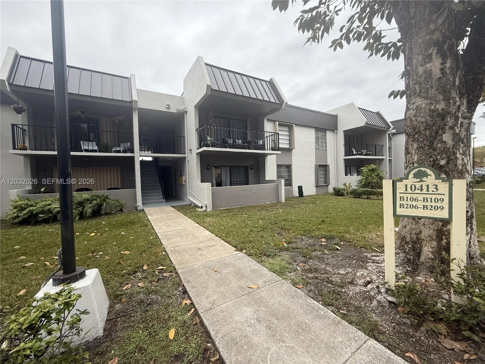 En Venta 10413 N Kendall Drive B208, Miami, FL 33176, Miami, FL 33176
