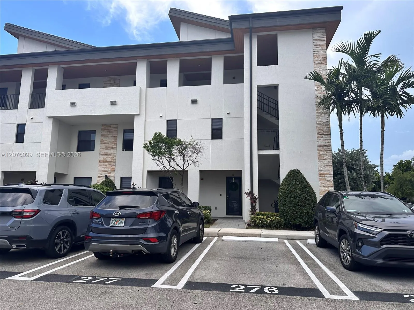 Foto de propiedad en 10437 NW 82nd Street 35, Doral, FL 33178 Doral con MLS# 