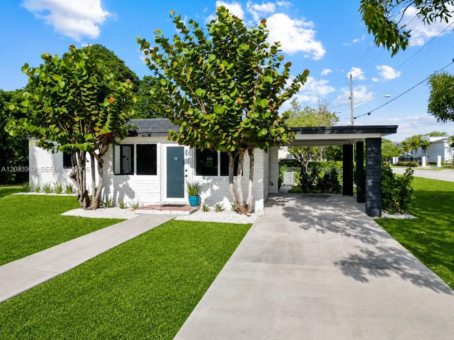 Vendido 1044 NE 4th Avenue, Homestead, FL 33030, Homestead, FL 33030