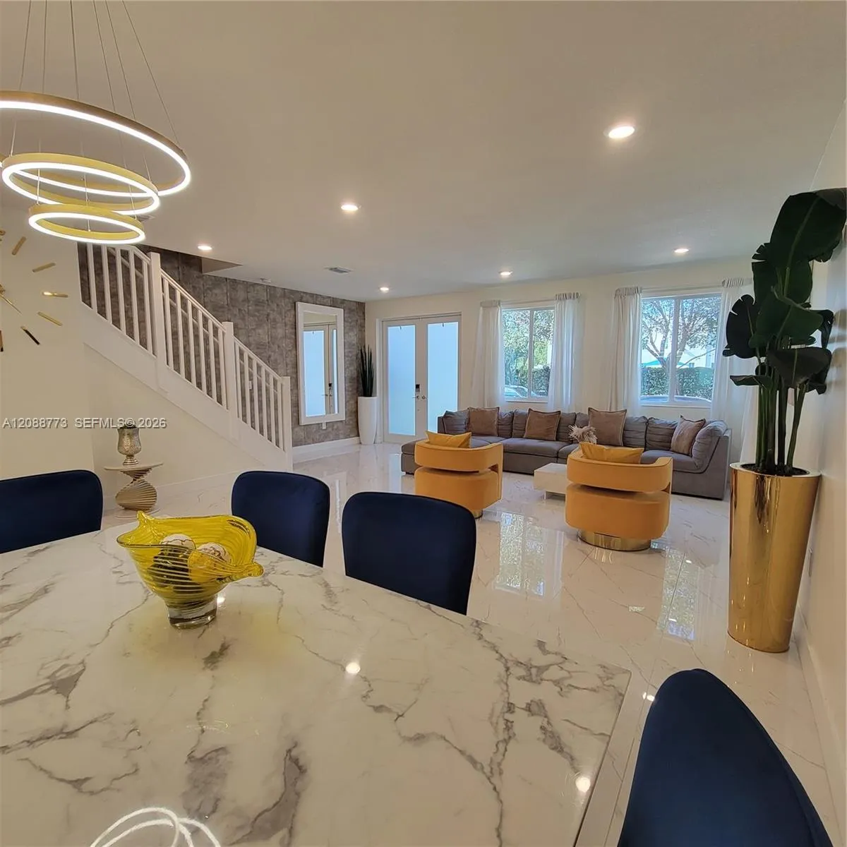 Foto de propiedad en 10440 NW 67th Street 10440, Doral, FL 33178 Doral con MLS# 