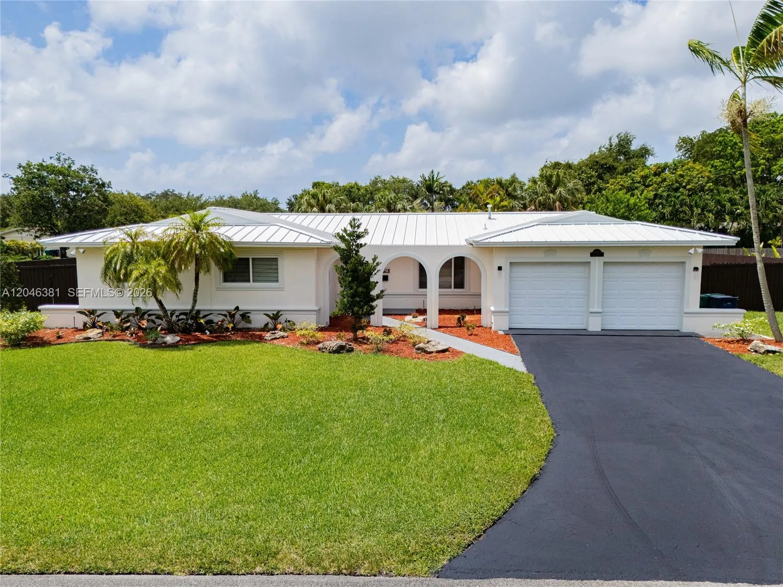 Vendido 10442 SW 114th Street, Miami, FL 33176, Miami, FL 33176