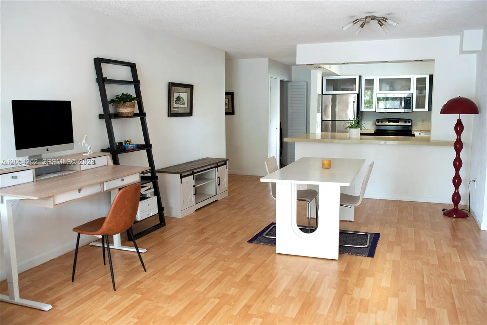 Vendido 1045 10th Street 204, Miami Beach, FL 33139, Miami Beach, FL 33139