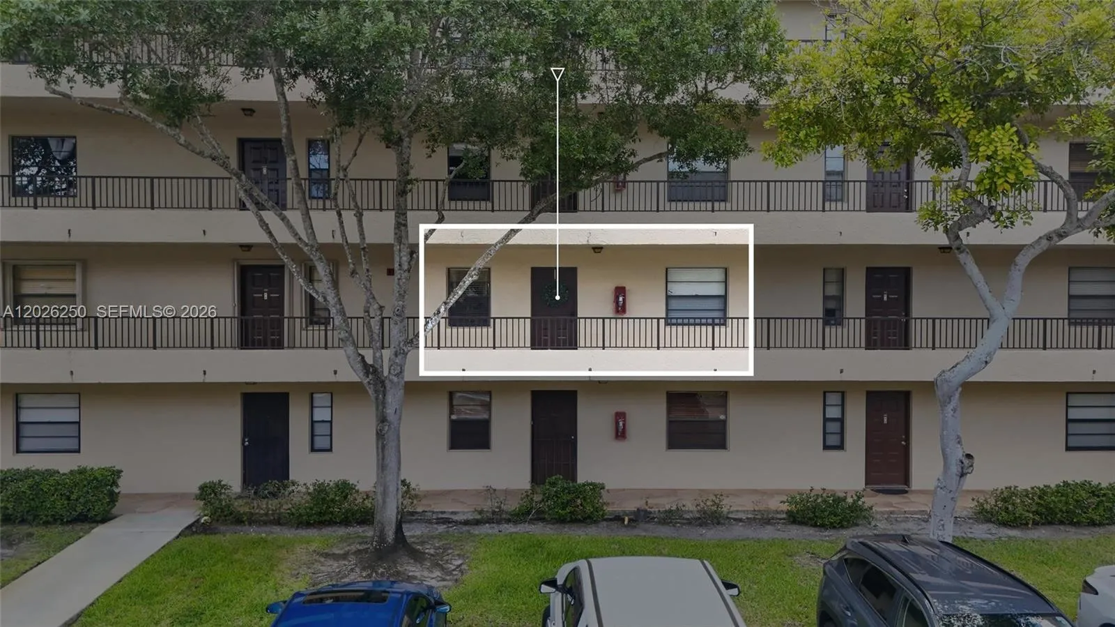 Foto de propiedad en 10451 W Broward Boulevard 209, Plantation, FL 33324 Plantation con MLS# 