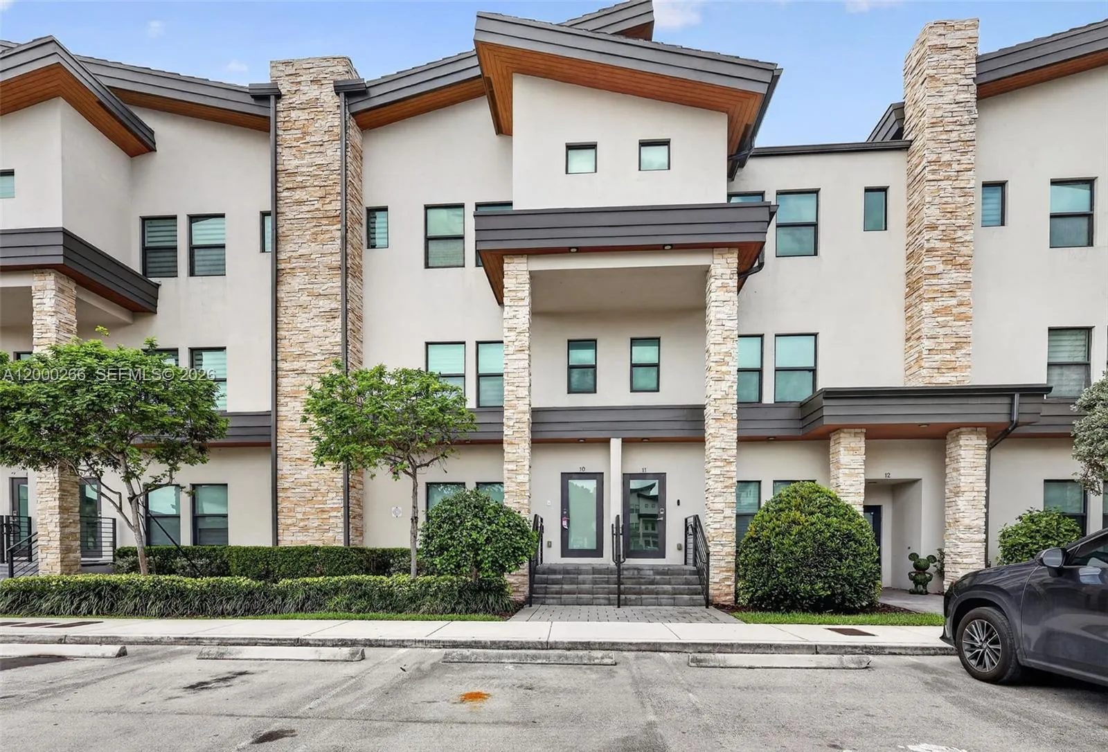 Foto de propiedad en 10467 NW 82nd Street 11, Doral, FL 33178 Doral con MLS# 