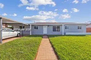 En Venta 10471 SW 141st Drive, Miami, FL 33176, Miami, FL 33176