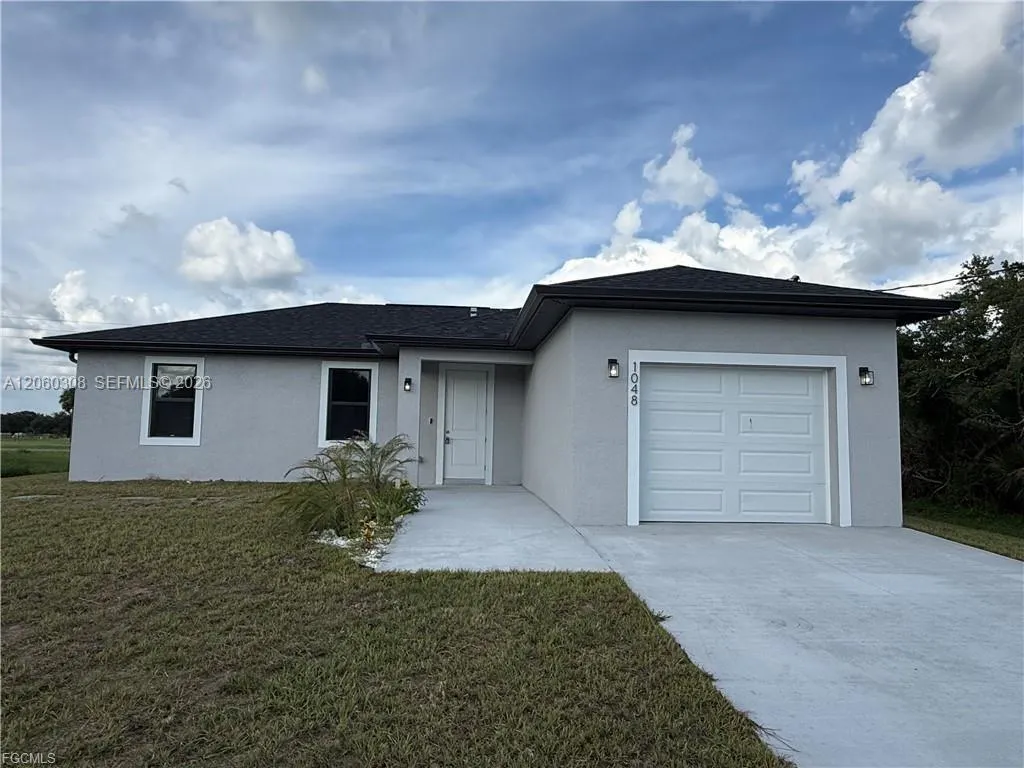 En Renta 1048 Jay Court, LaBelle, FL 33935, LaBelle, FL 33935