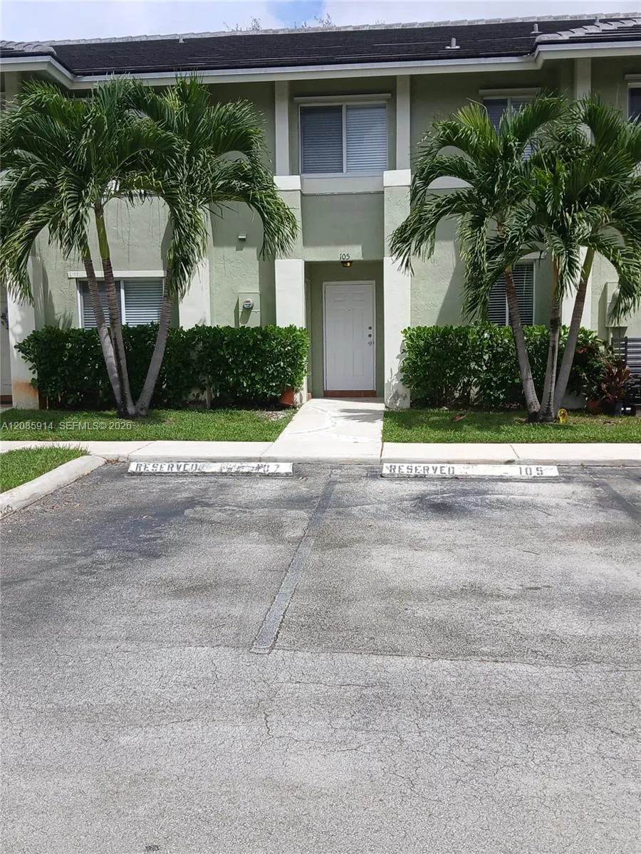 En Venta 105 Hidden Ct Road A-3, Hollywood, FL 33023, Hollywood, FL 33023