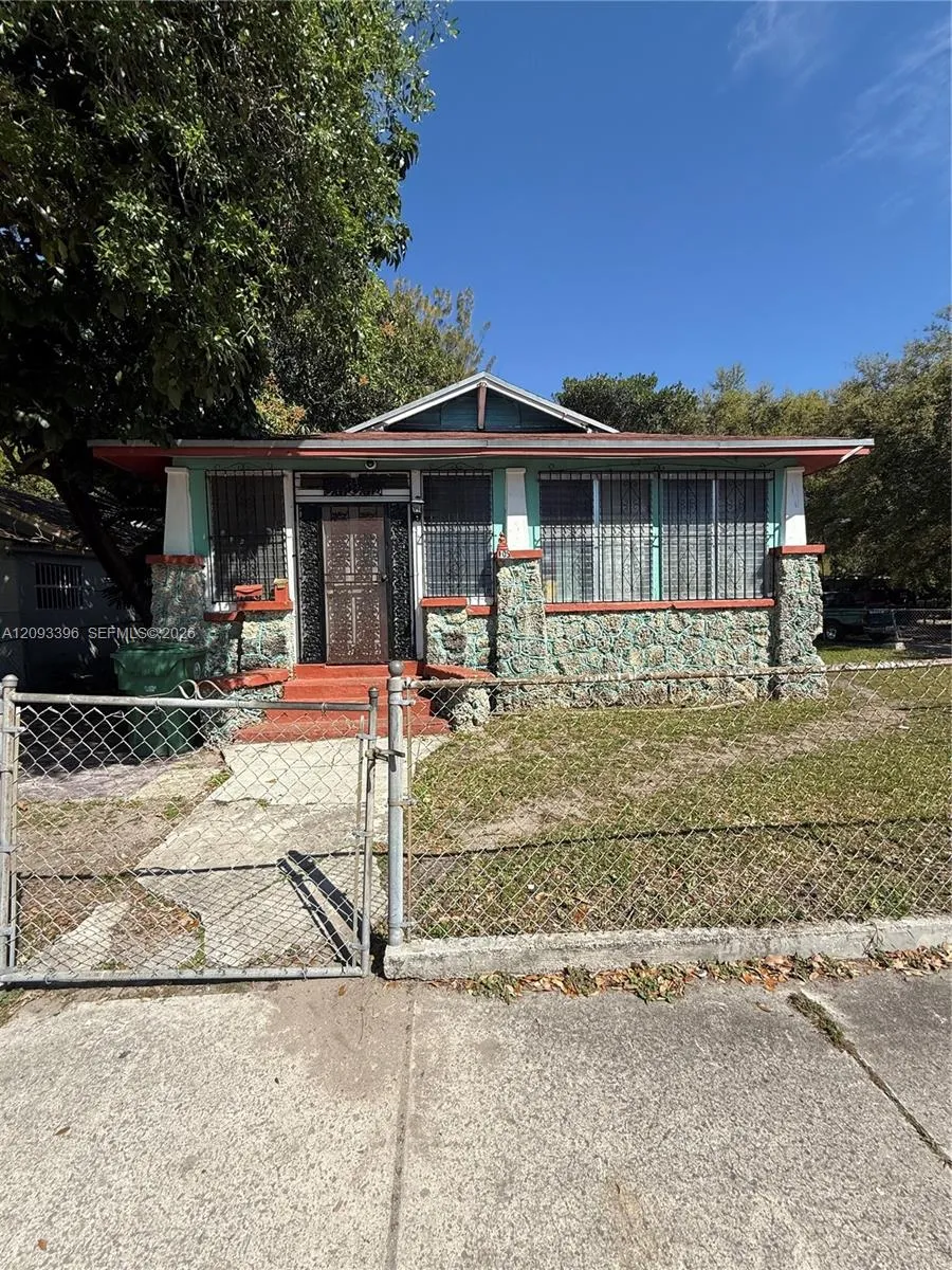 En Venta 105 NW 58th Street, Miami, FL 33127, Miami, FL 33127